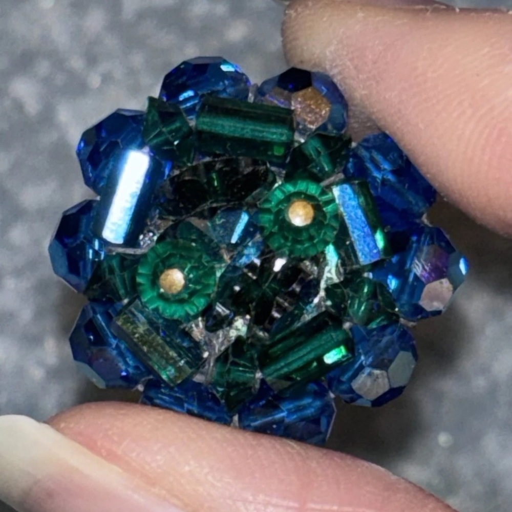 Vintage AB Blue Green Rhinestone Bead Clip On Earrings Estate Find - Picture 5 of 6